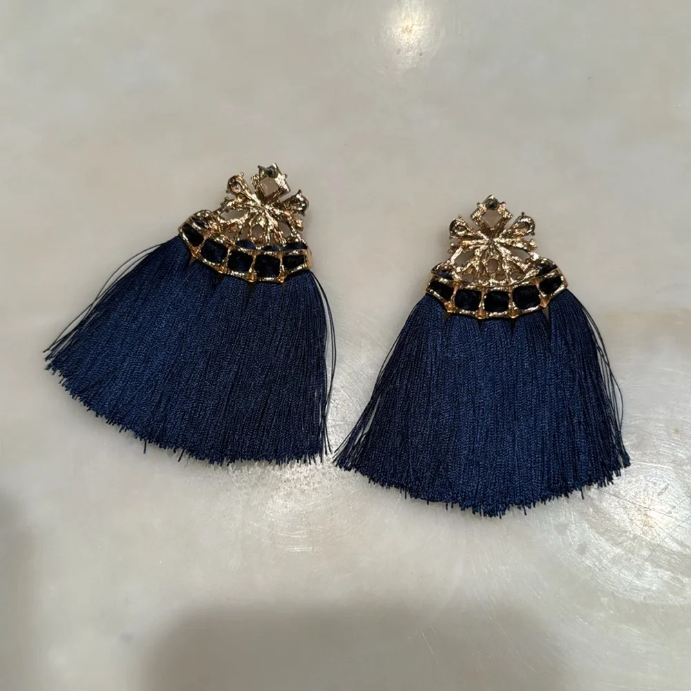 earrings - Picture 2 of 2